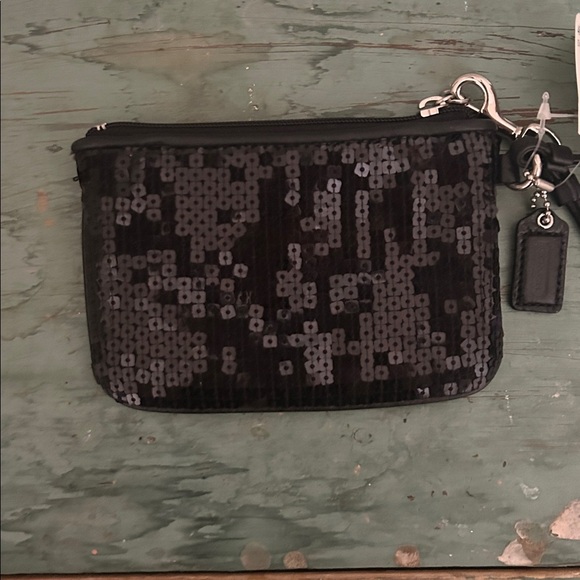 NWT COACH Black Sequins Evening Universal Small Wristlet - Picture 2 of 5
